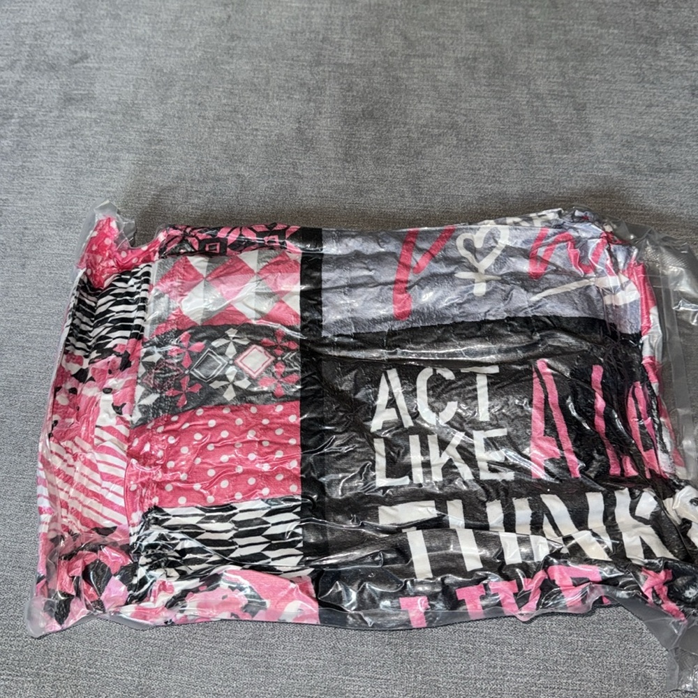 Boss Lady Pink and Black Geometric Patterned Blanket